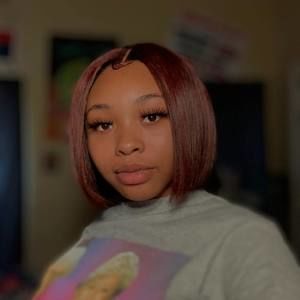 Meet your Posher, E'mari